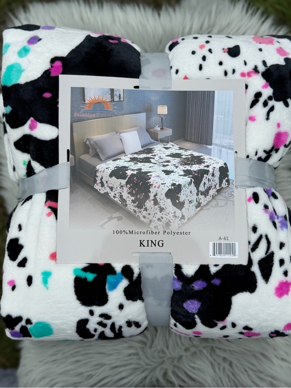 New King size Flannel blanket cowhide thick and cozy black white colorful - Picture 5 of 5